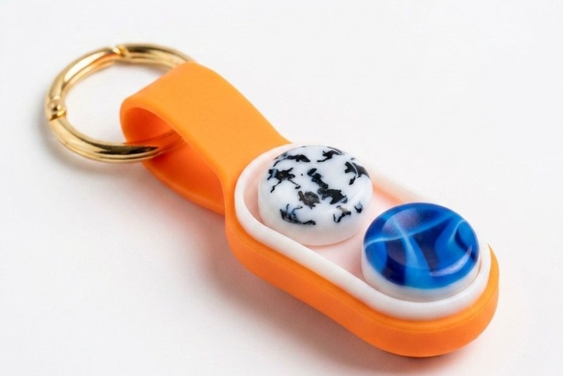 Magnetic flip pop fidget keychain mini push bubble stress toy